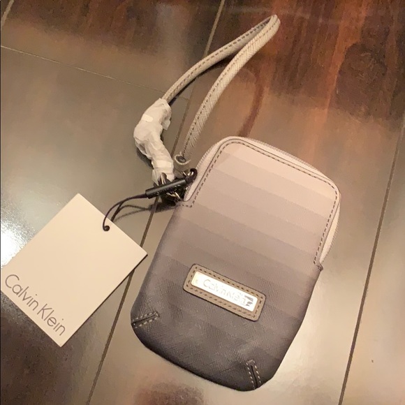 Calvin Klein Accessories - Calvin Klein phone/credit card holder
